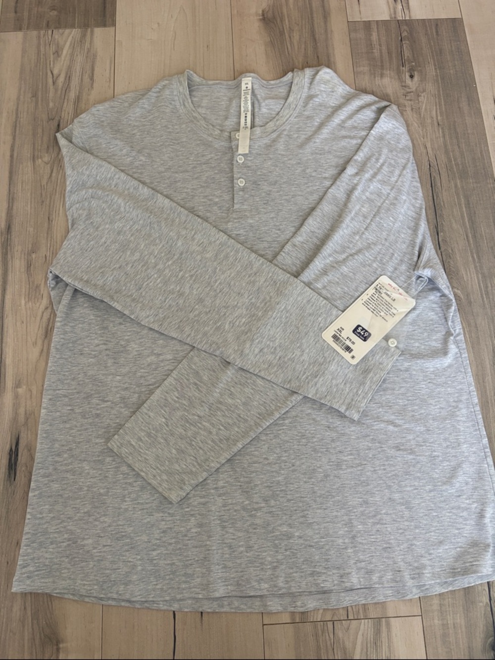 Men’s LULULEMON athletica Light Gray Long-Sleeve Henley